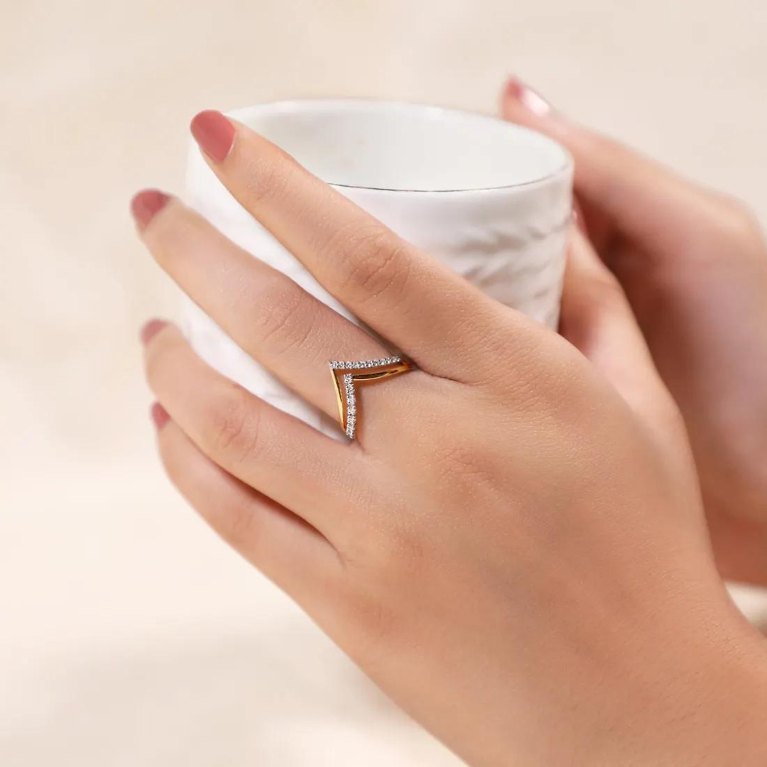 Zigzag Brilliance Lab-Grown Diamond Ring